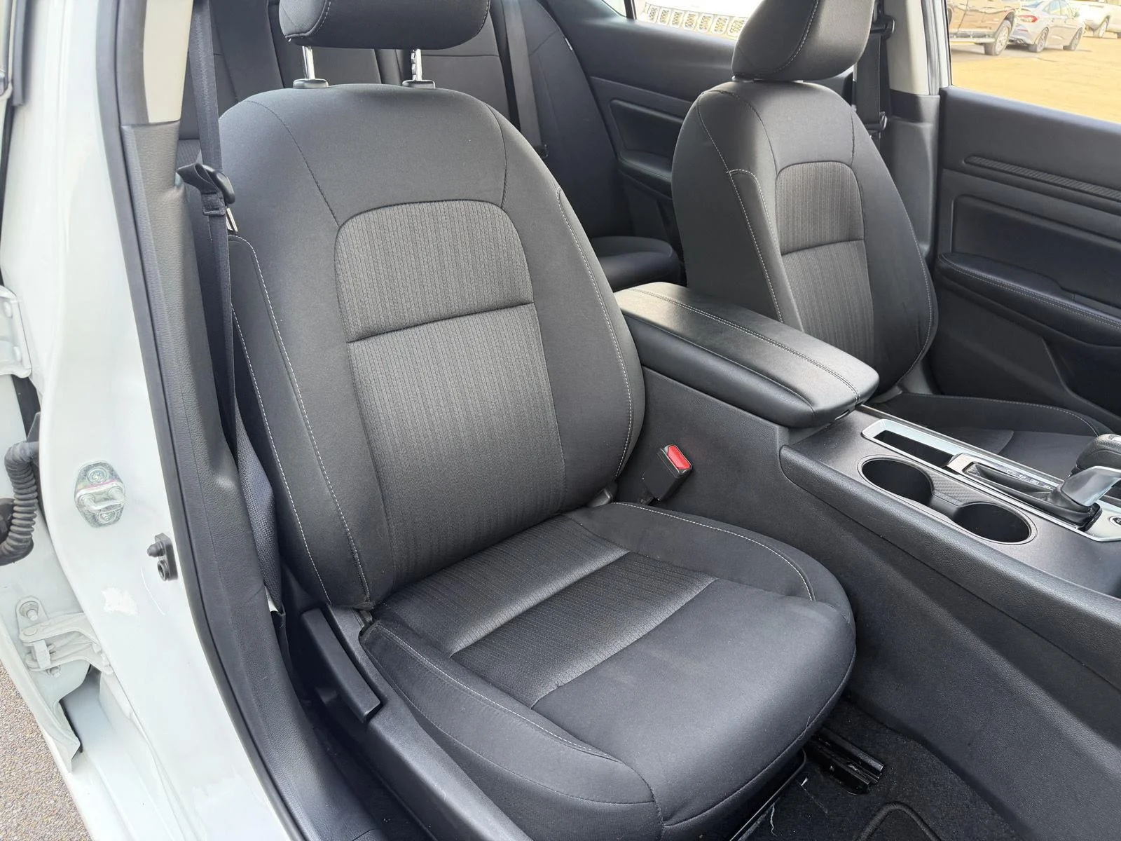 Used 2025 Glacier White Nissan SV image 20