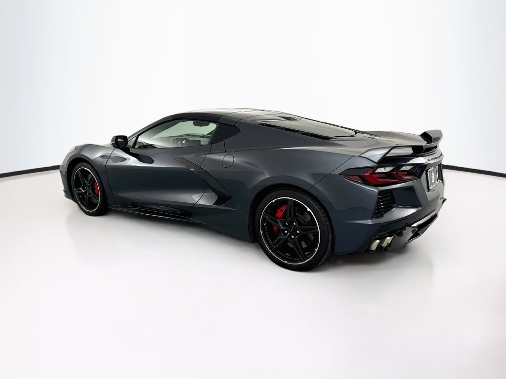 Used 2020 Gray Chevrolet Stingray image 7