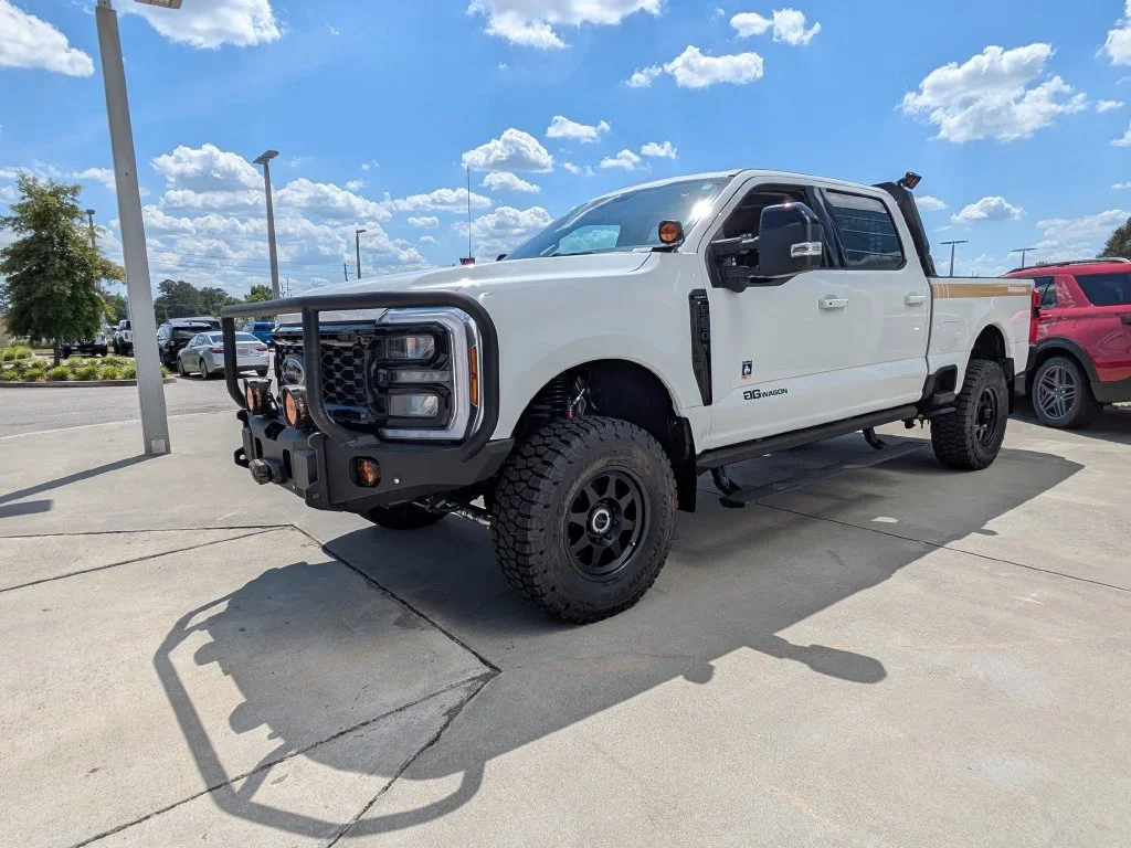 New 2026 Oxford White Ford Lariat image 7