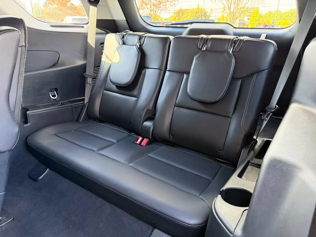 Used 2023 Gray Ford XLT image 24