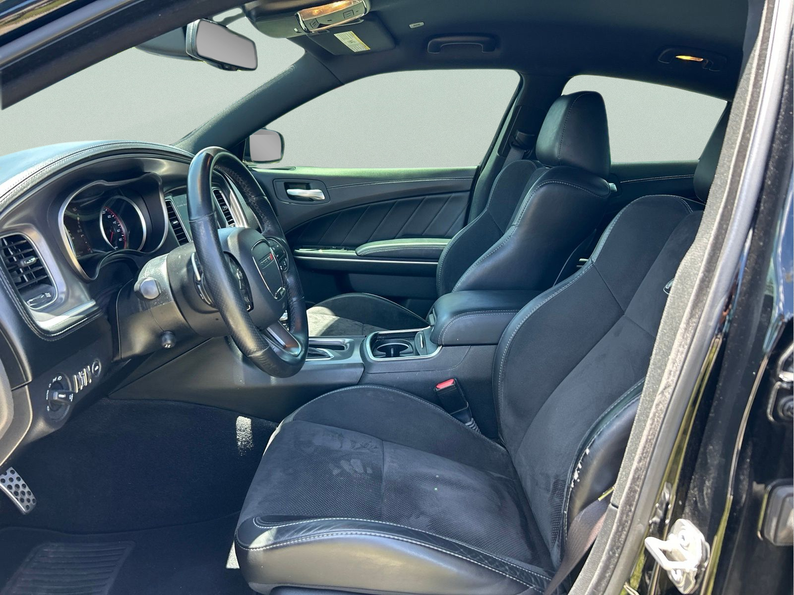 Used 2019 Black Dodge R/T Scat Pack image 9