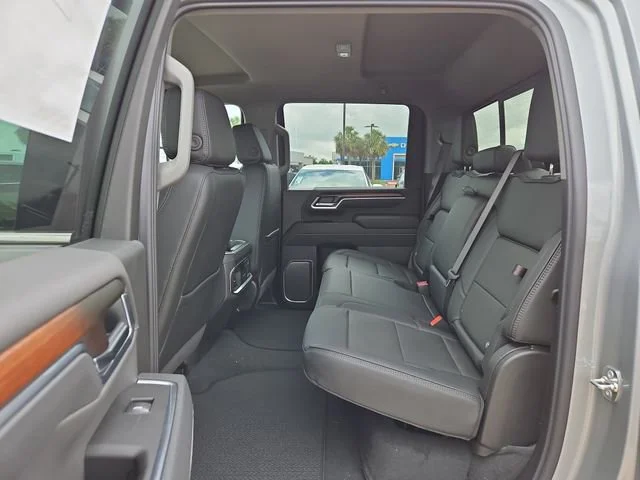 2026 GMC Sierra 3500HD Denali - Photo 13