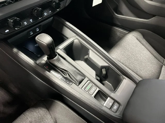 New 2026 Platinum White Pearl Honda SE image 22