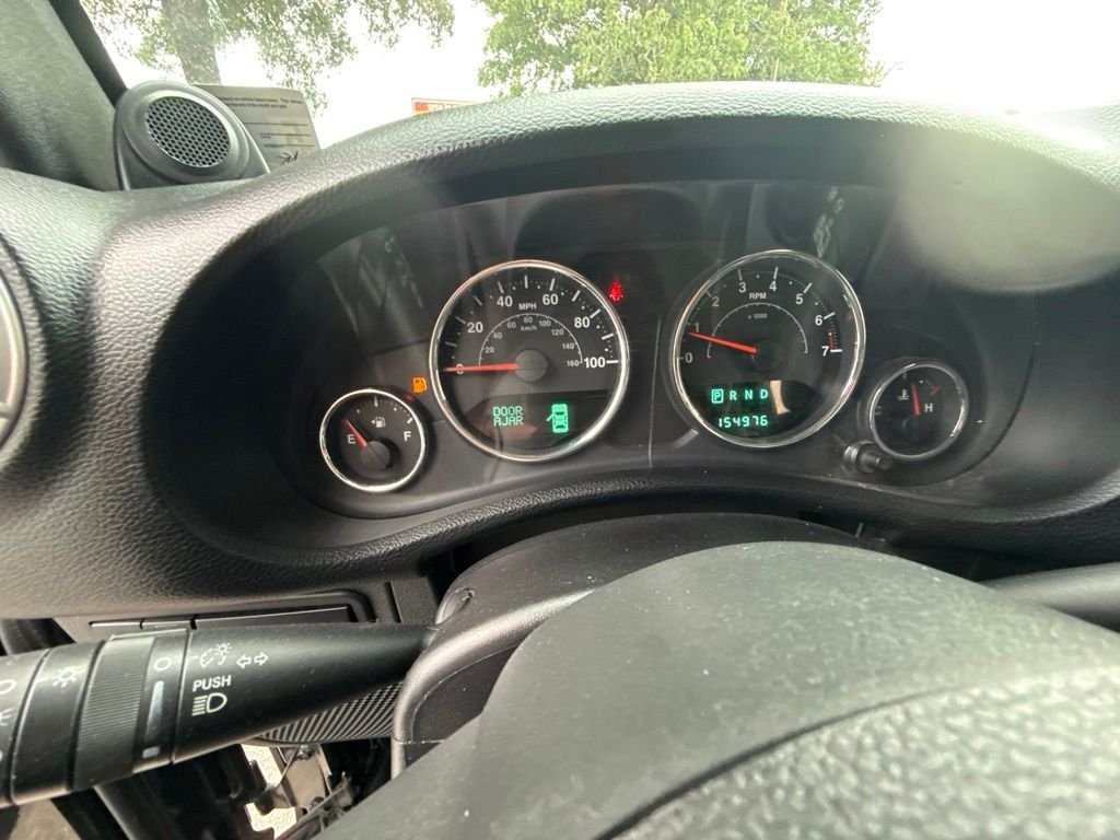 Used 2014 Black Jeep Unlimited Rubicon image 17