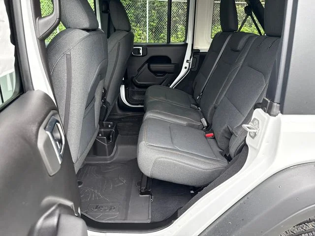 2025 Jeep Wrangler 4-Door Sport S - Photo 13