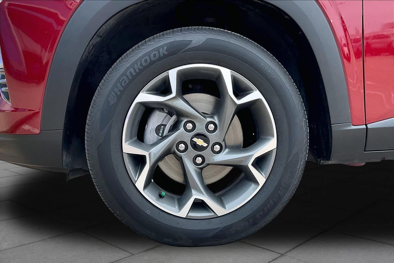 Used 2024 Crimson Metallic Chevrolet LT image 9