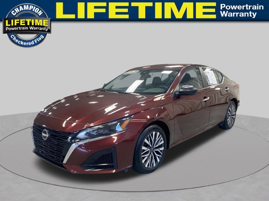 2025 Nissan Altima