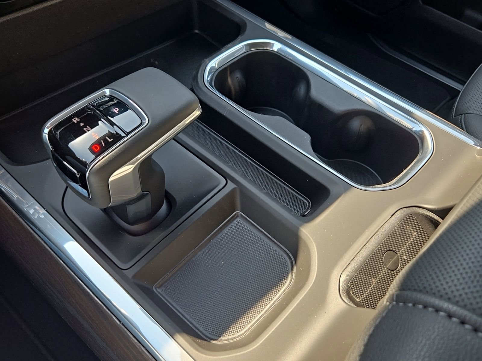 2026 GMC Sierra 1500 SLT - Photo 46