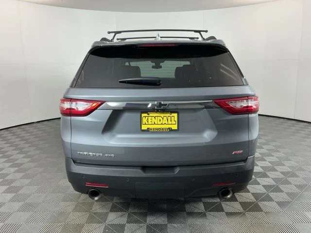 Used 2020  Chevrolet RS image 6