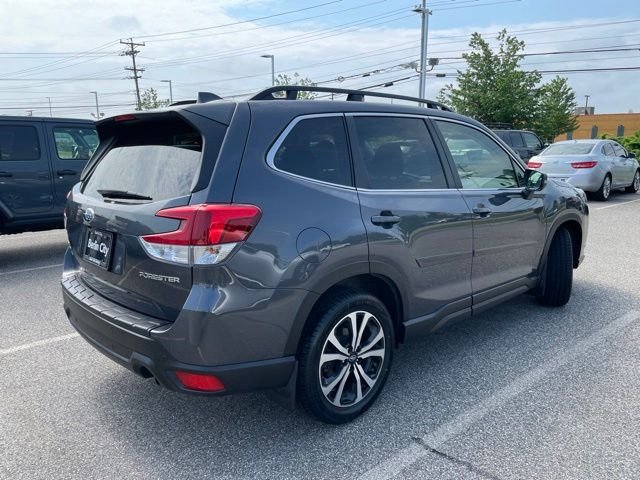 Used 2022 Gray Metallic Subaru Limited image 7
