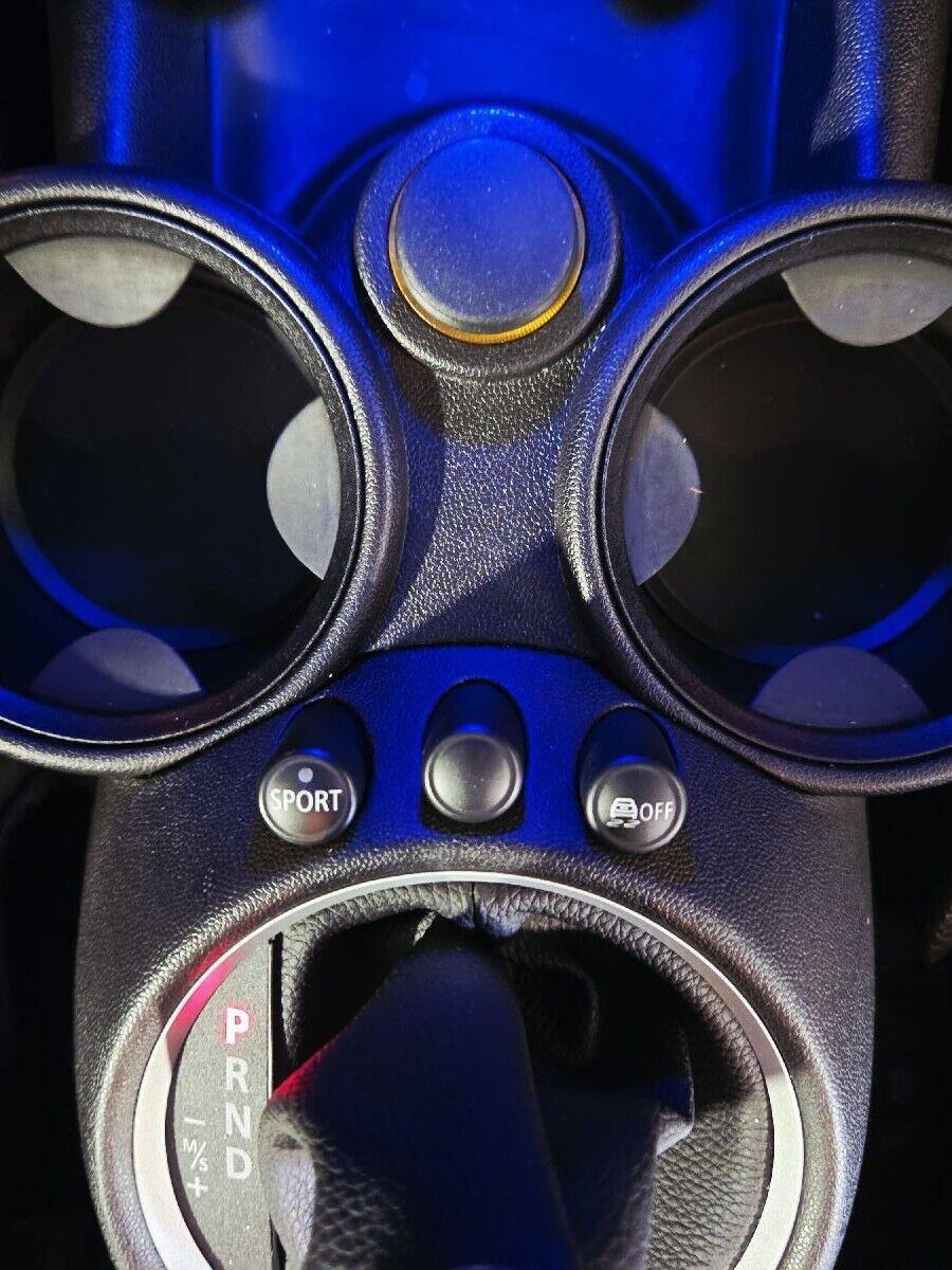 Used 2013 Reef Blue Metallic MINI CLUBVAN image 57
