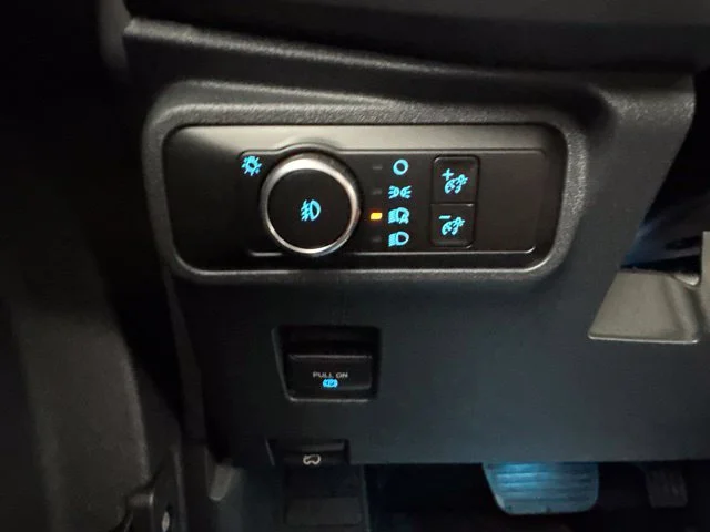 New 2026 Avalanche Gray Ford Big Bend image 18