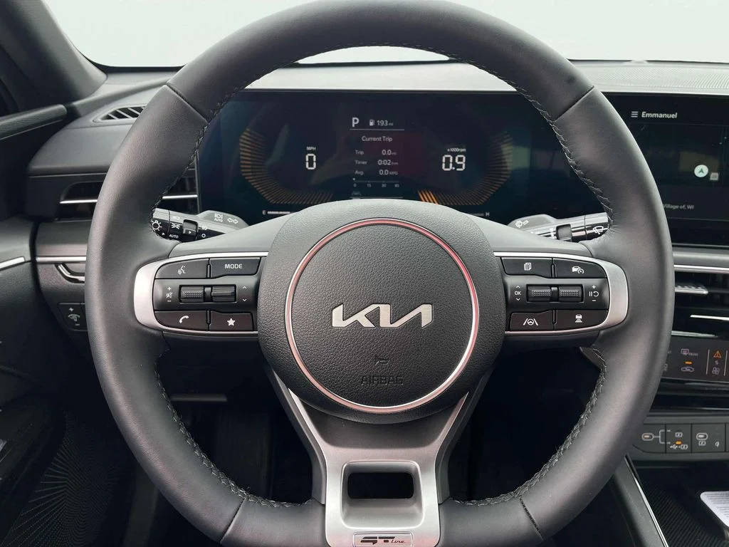 Used 2026 Aurora Black Pearl Kia GT-Line image 17