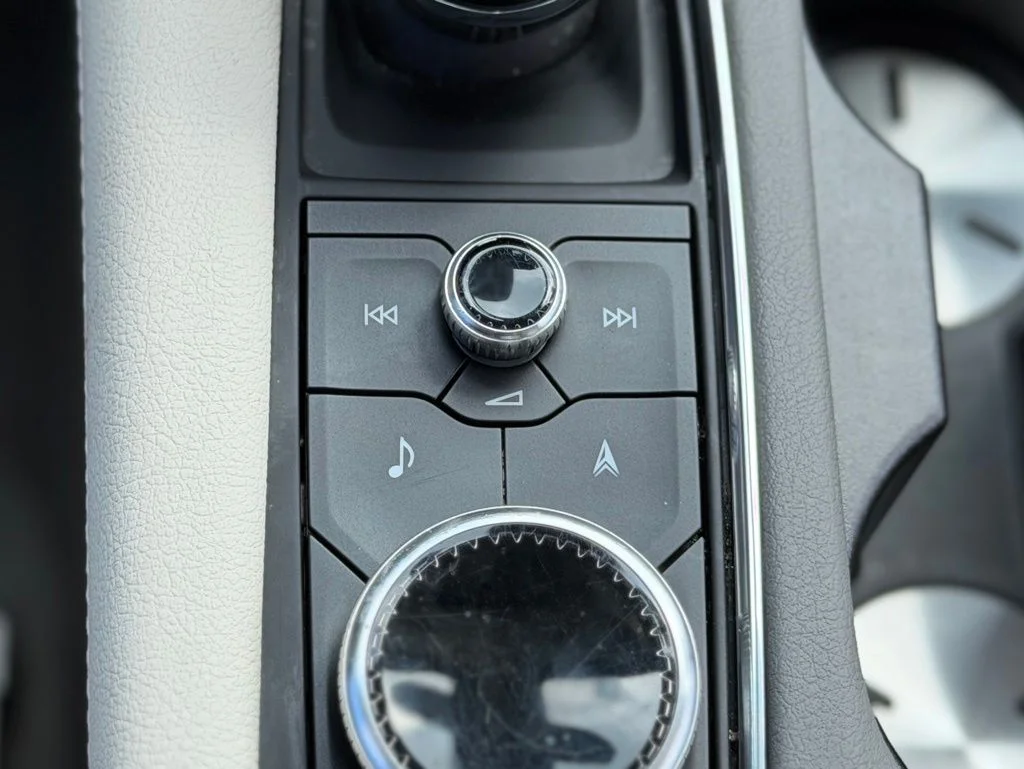 Used 2023 Brown Cadillac Premium Luxury image 21