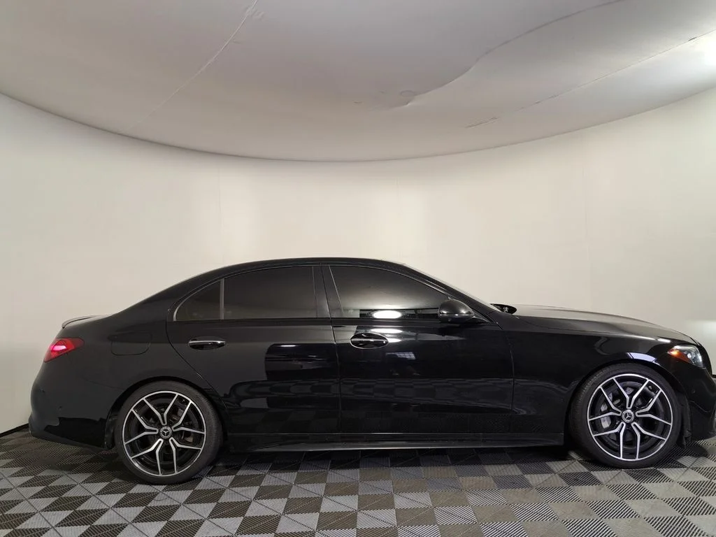 Used 2022 MANUFAKTUR Diamond White Mercedes-Benz C 300 image 4