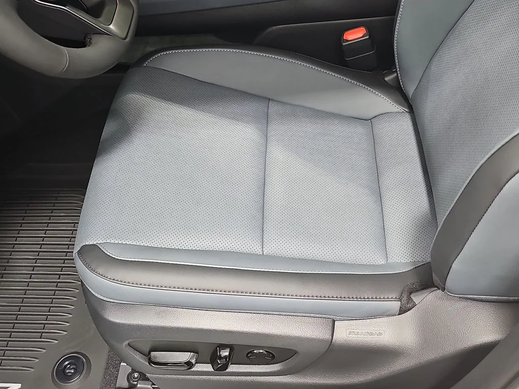 New 2026 Oxygen White Lexus PREMIUM AWD image 28