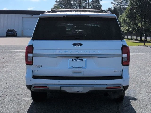 Used 2023 White Ford XLT image 4