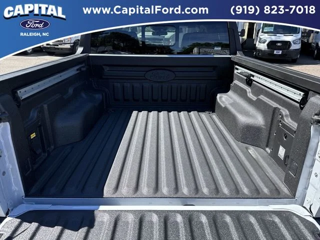 Used 2025 White Ford Lariat image 14
