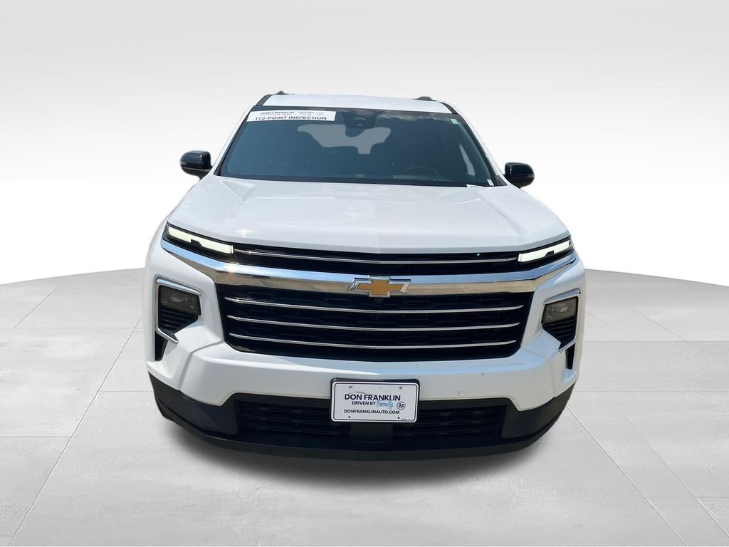 Used 2025 White Chevrolet LT image 8