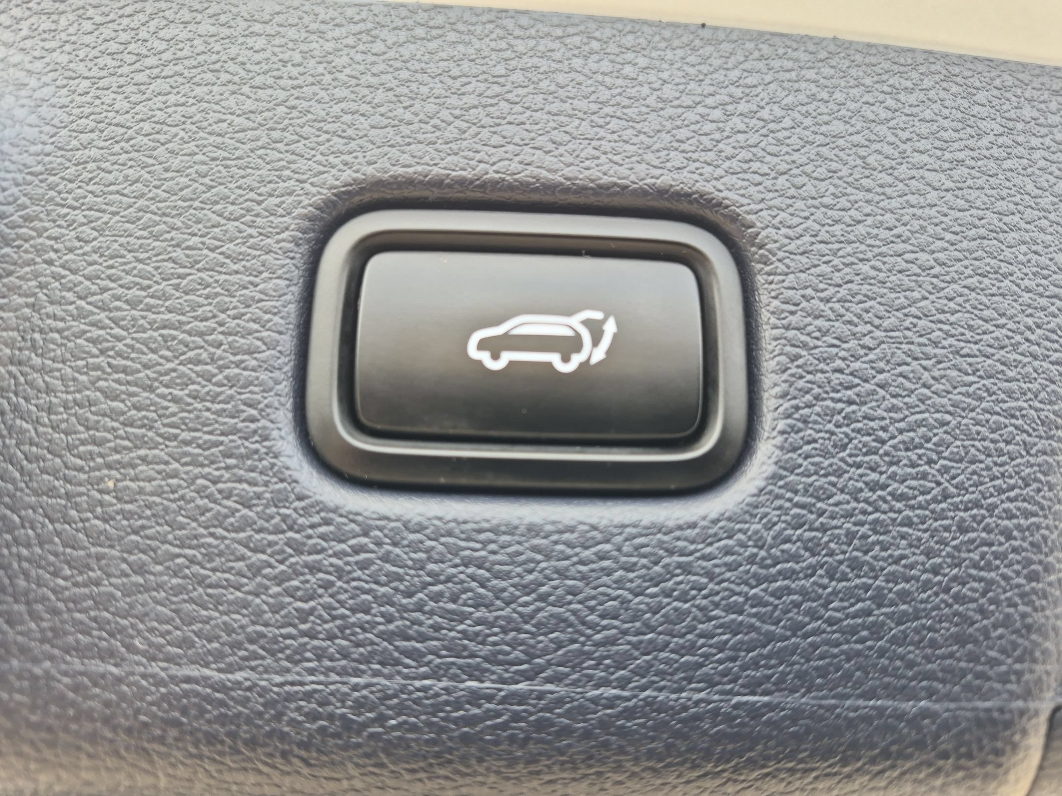 Used 2023 Hyper White Hyundai Calligraphy image 30