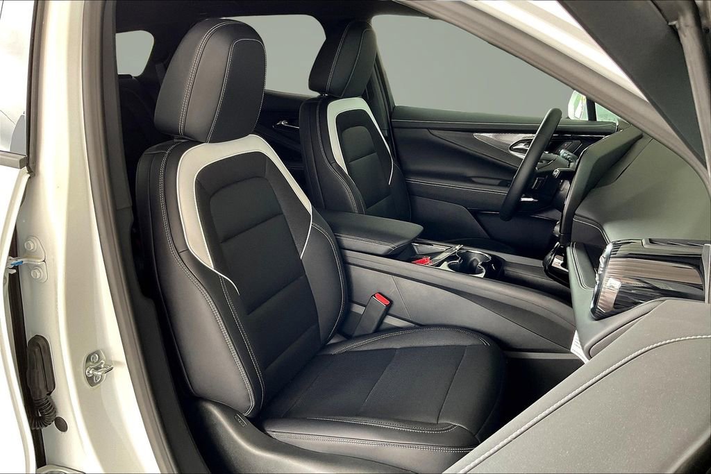 2025 Chevrolet Blazer EV LT - Photo 21