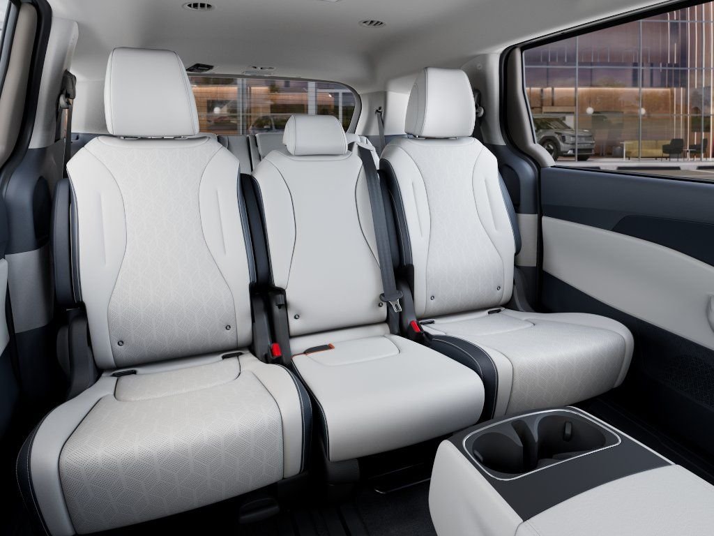 New 2026 White Kia EX image 16