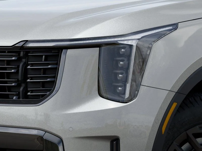 New 2026 White Kia X-Pro SX Prestige image 10