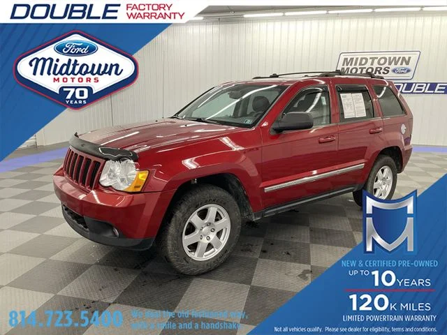 2010 Jeep Grand Cherokee Laredo 4WD's photo