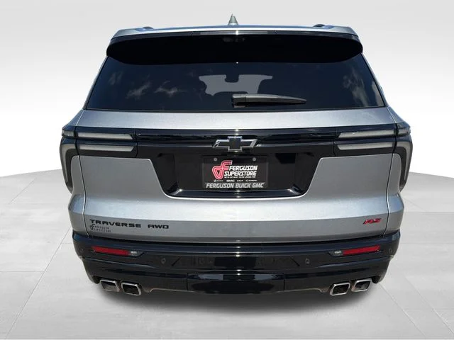 Used 2025 Gray Chevrolet RS image 6