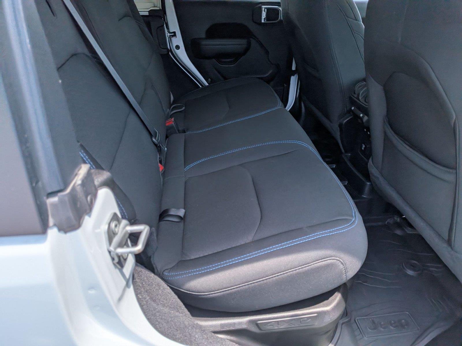 Used 2023 Bright White Clearcoat Jeep Rubicon image 33