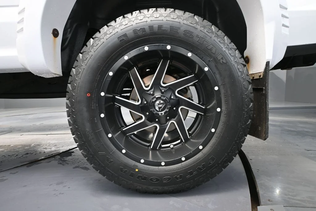 Used 2020 White Ford XLT image 12