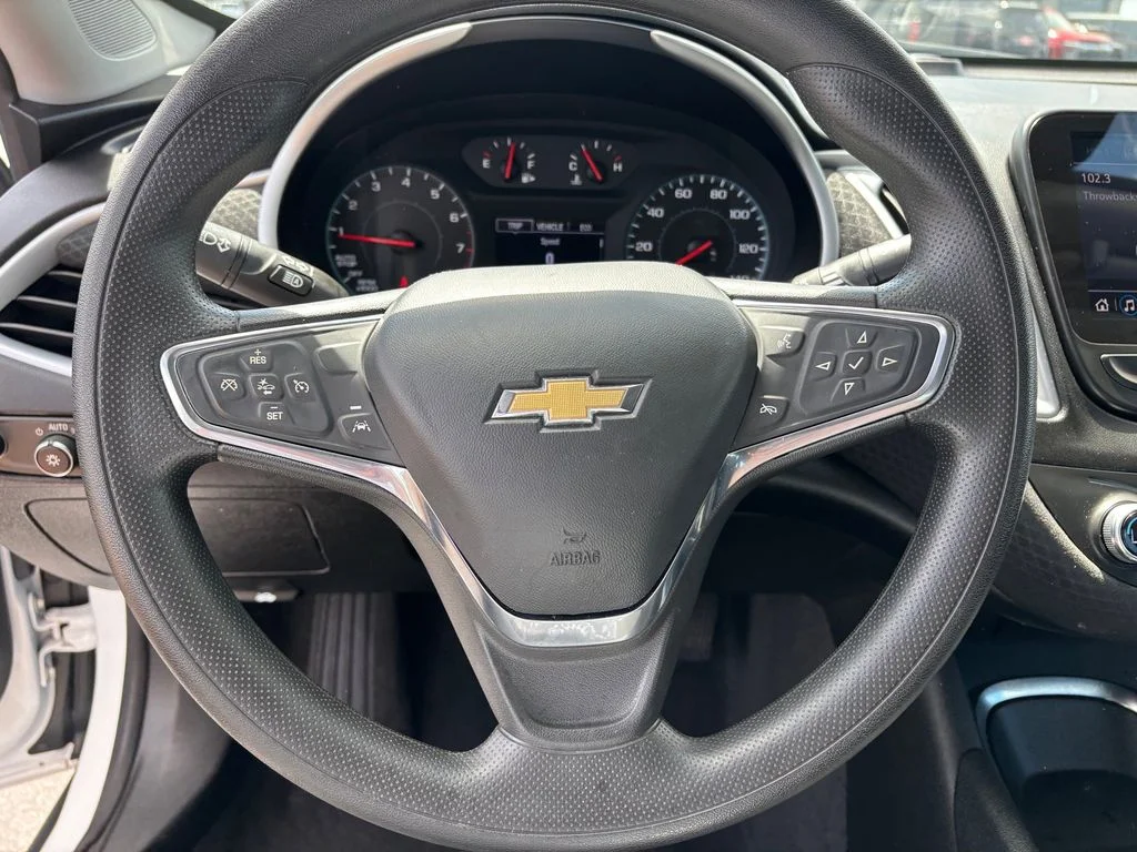 2024 Chevrolet Malibu 1LT - Photo 15