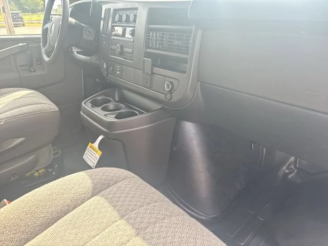 2026 Chevrolet Express Cargo Work Van - Photo 26