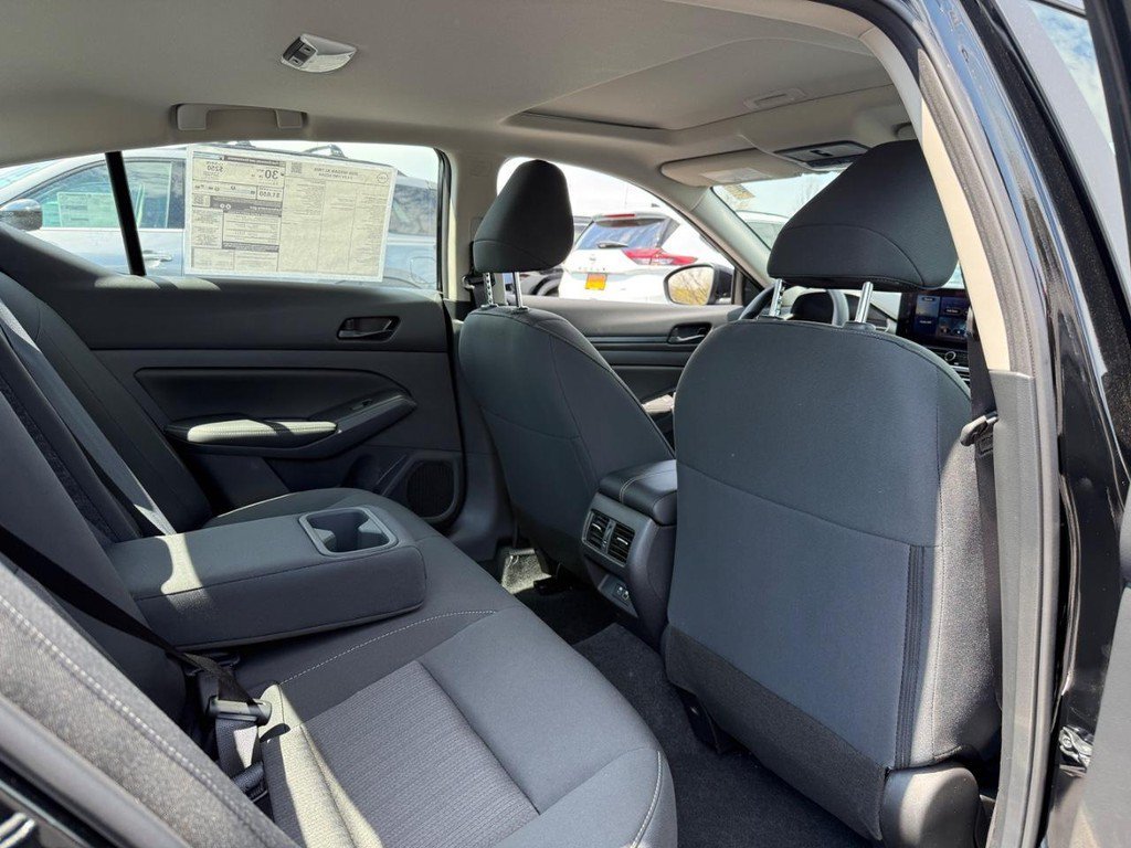 Used 2026 Black Nissan 2.5 SV image 5