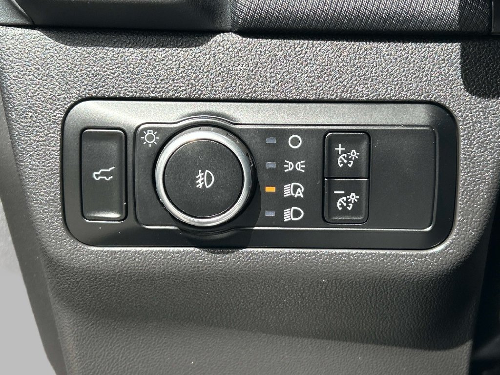 Used 2024 Black Ford Outer Banks image 20