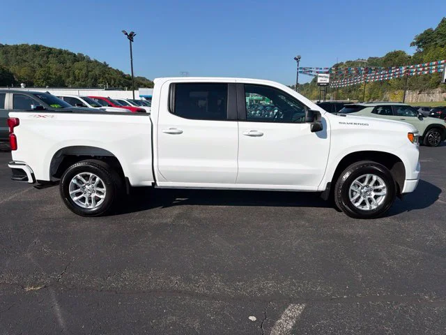Used 2026 Summit White Chevrolet RST image 7
