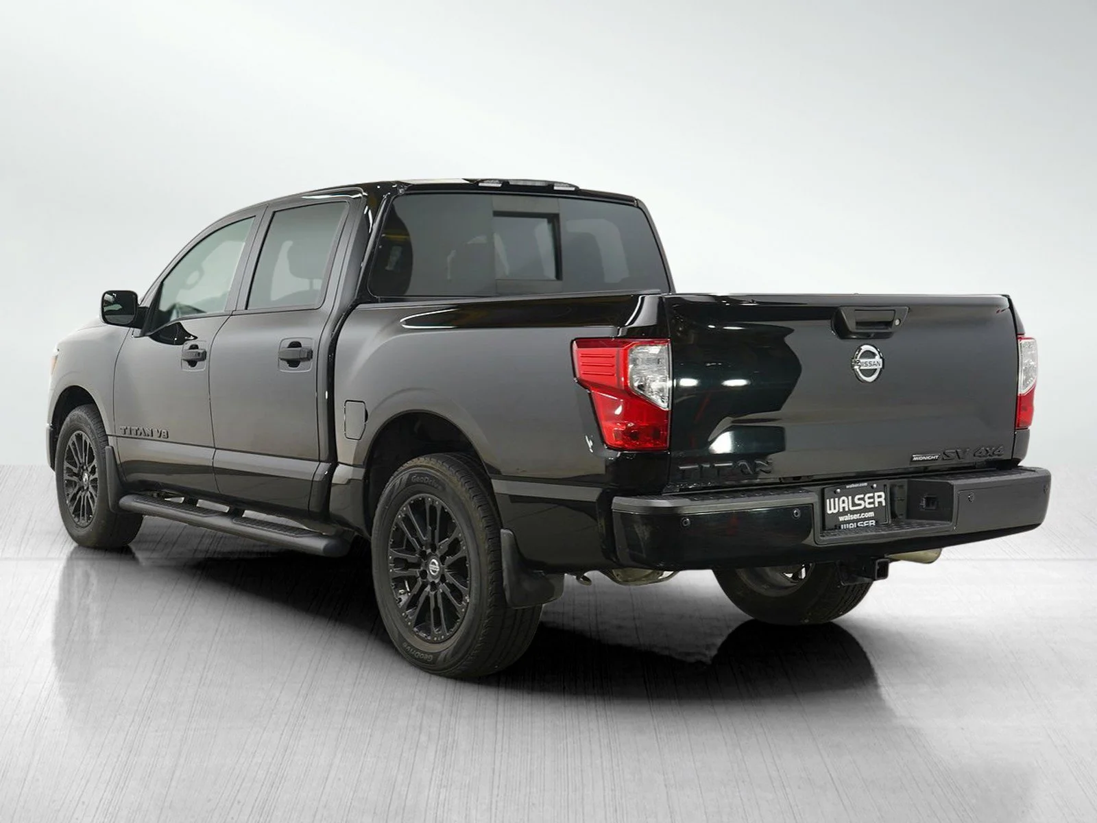 Used 2018 Magnetic Black Nissan SV image 3