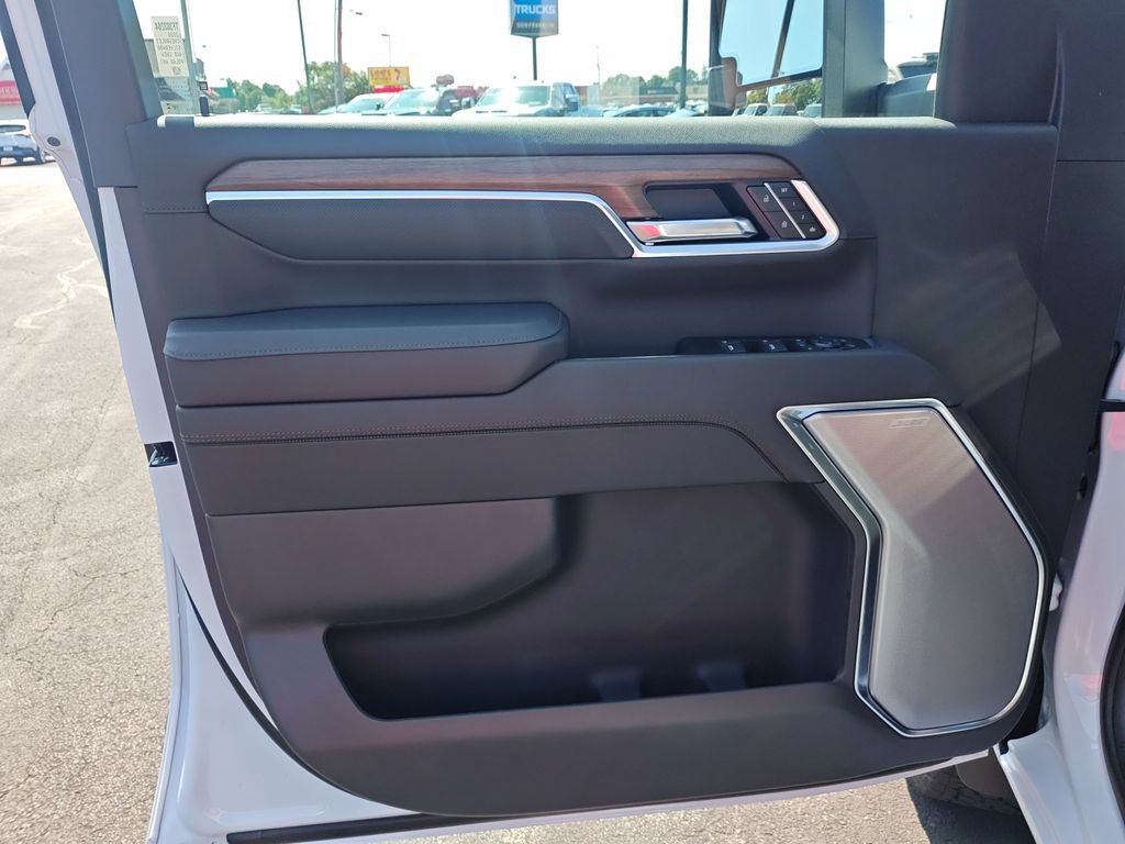 2026 Chevrolet Silverado 2500 HD High Country - Photo 12