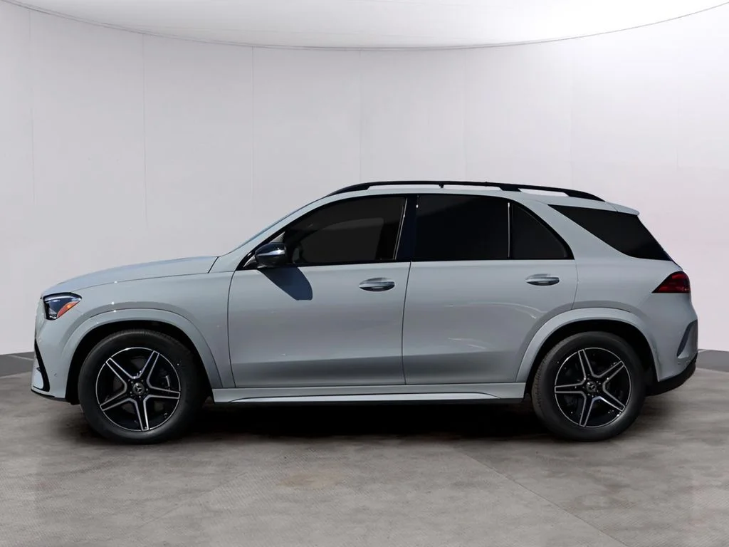 Used 2026 MANUFAKTUR Alpine Gray Mercedes-Benz GLE 450 image 3