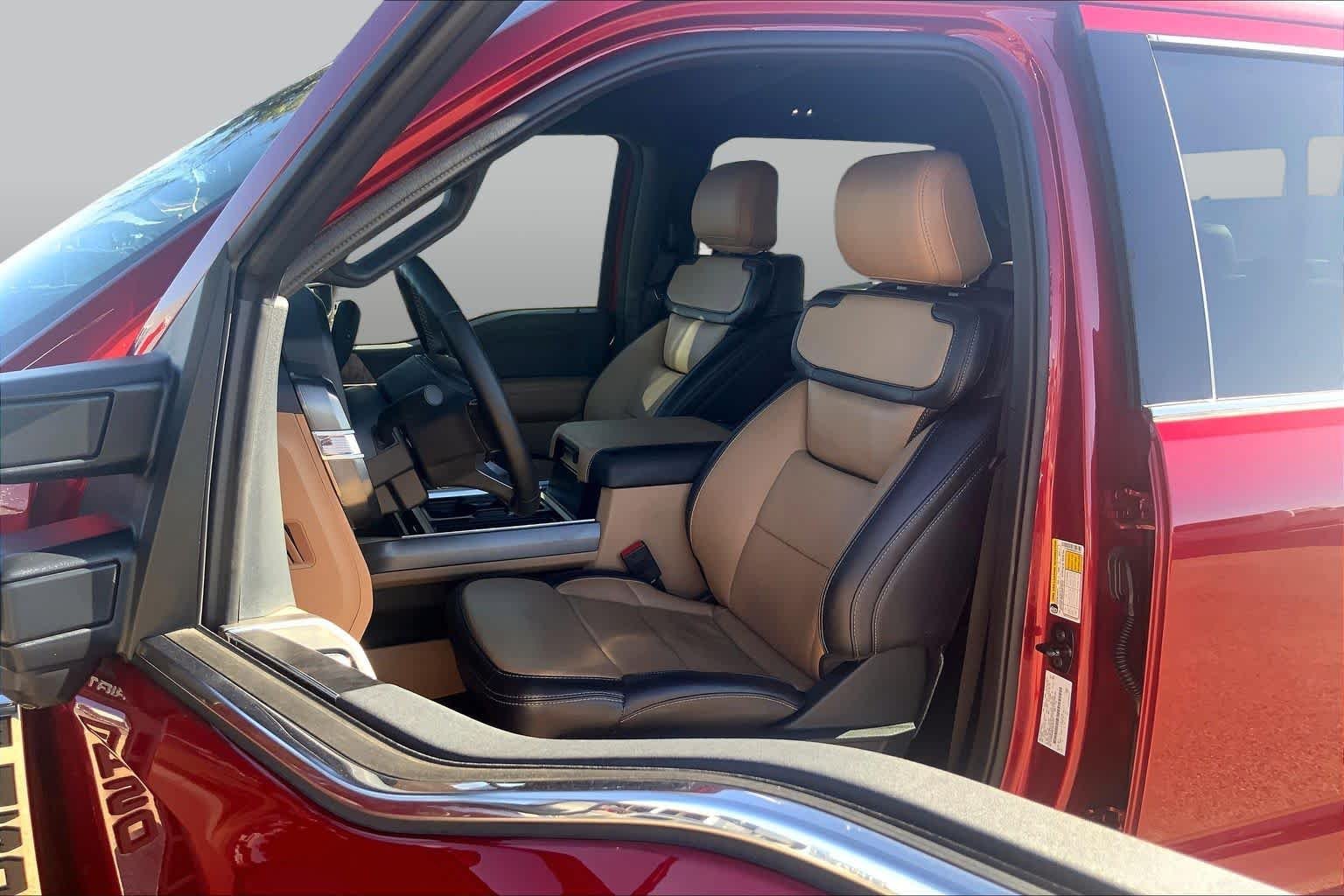 Certified Pre-Owned 2025 Ford F-450 LARIAT