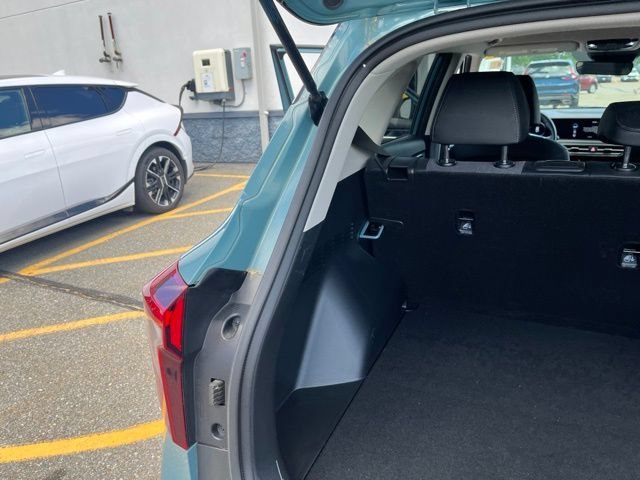 Used 2024 Pluton Blue/Black Roof Kia S image 18