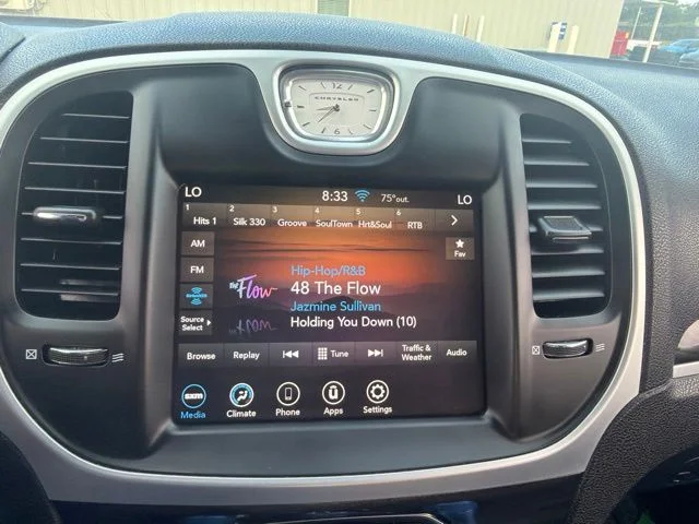Used 2022 Gray Chrysler Touring image 19