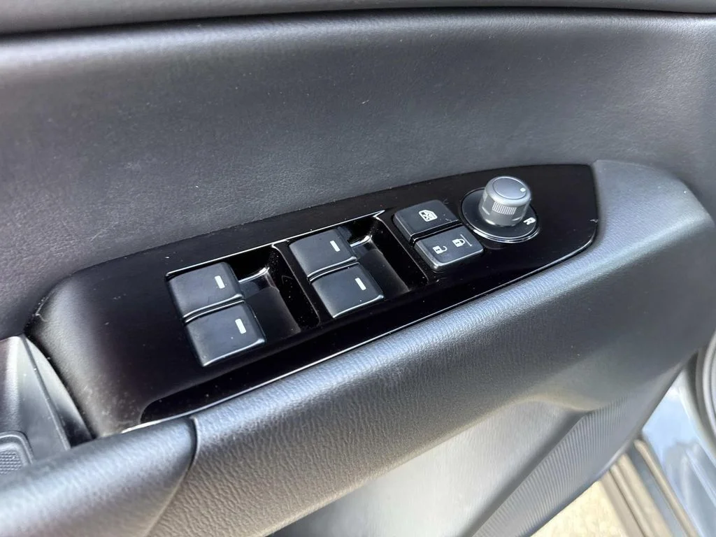 Certified Used 2025 Gray Mazda 2.5 S Select Package image 26