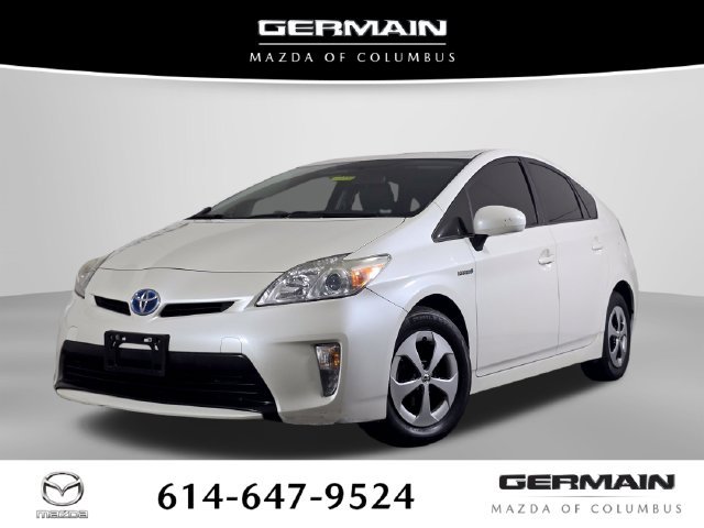 Used 2012 White Toyota Three image 1