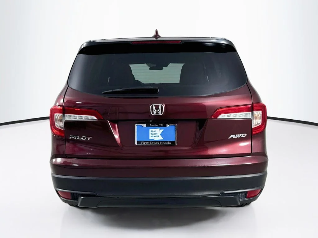 Certified Used 2019 Red Honda LX image 7