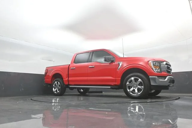 Used 2023 Race Red Ford XLT image 28