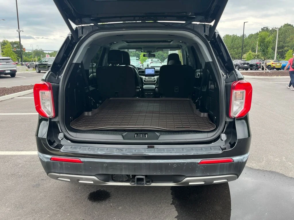 Used 2022 Black Ford XLT image 29
