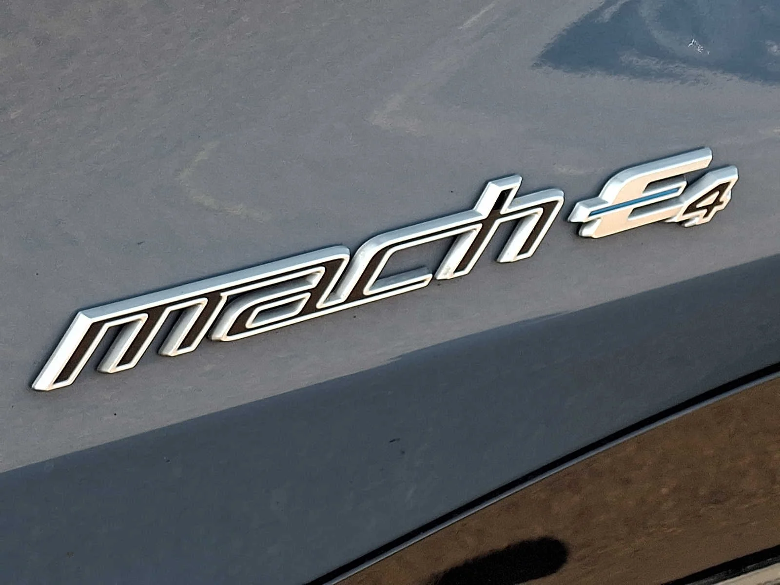 Used 2023 Vapor Blue Ford Premium image 33