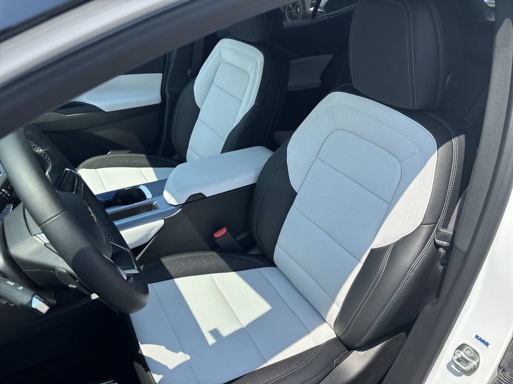 2026 Chevrolet Equinox EV 2LT - Photo 19