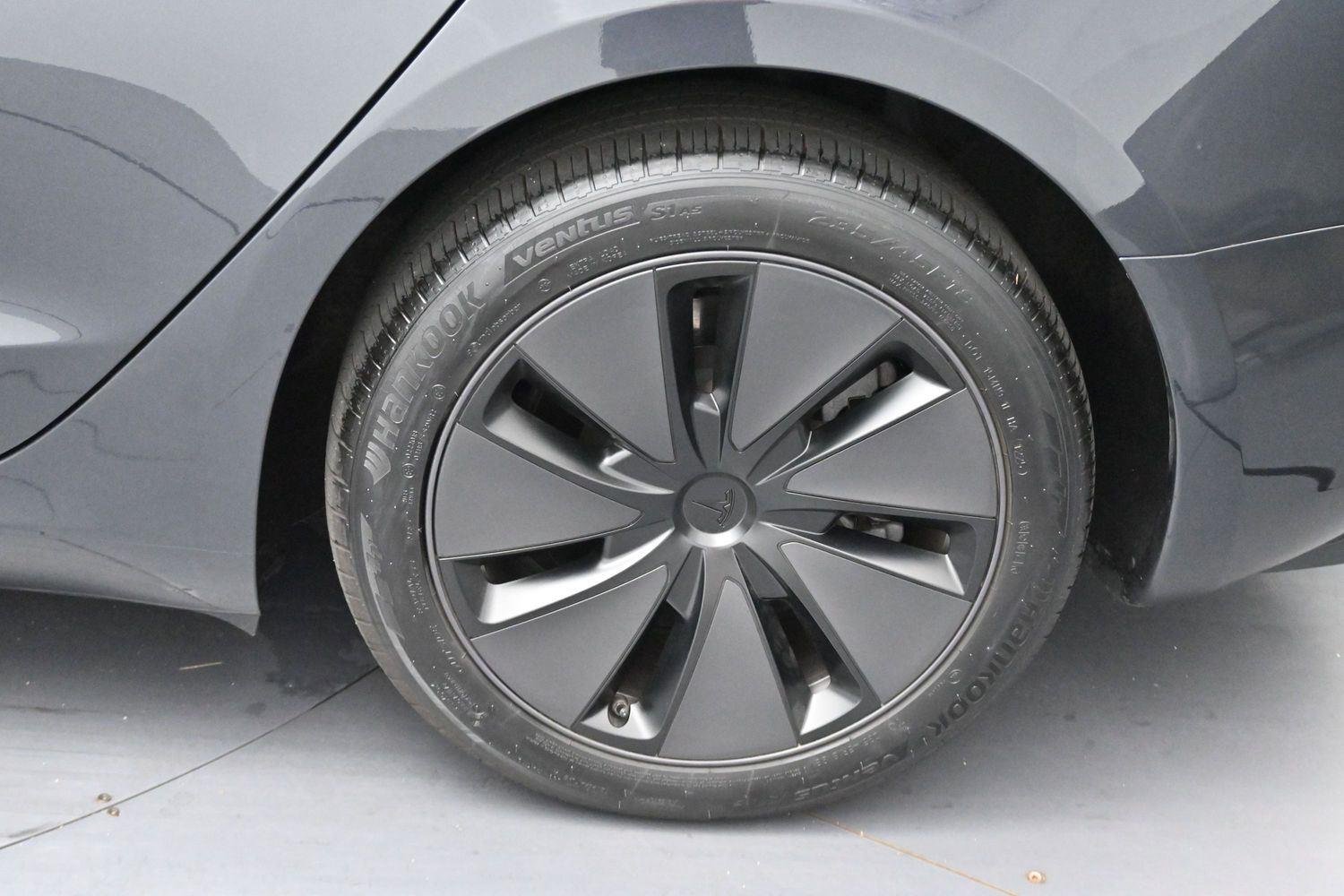 Used 2025 Stealth Grey Tesla Long Range image 30